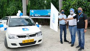Delhi To Mumbai In Electric Vehicle: BluSmart Mobility Flags Off India’s First All-Electric Travel