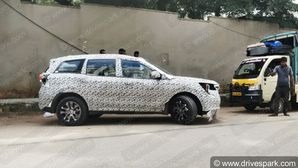 2021 Mahindra XUV500 Interiors, Features & Engine Revealed: Spy Pics & Other Details