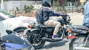 Upcoming Royal Enfield Hunter Spotted Testing Once Again: Here Are All The Details!