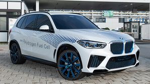 BMW X5 Hydrogen Fuel Cell Vehicle To Be Launched In 2022