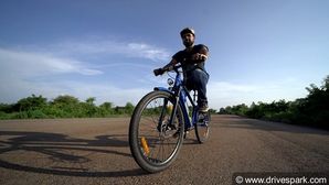 Nexzu Rompus+ Electric Cycle Review — A Fun Experience & A Fresh Take On Bicycling