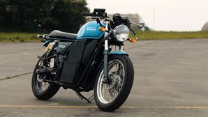 Electric Royal Enfield Continental GT 650 — Saietta Electric Conversion Kit For Royal Enfield 650 Twins