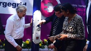 Magenta & Central Railways Innaugrate EV Chargers At Parel Railway Station