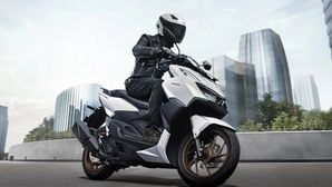 Honda Vario 160 Scooter Debuts: Competes With Yamaha Aerox 155 & Aprila SXR 160