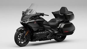 2022 Honda Gold Wing Tour Launched In India At Rs 39.2 Lakh