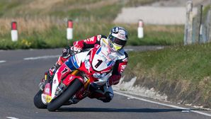A Must Watch For Motorcycle Enthusiasts — Isle Of Man TT Lap With John McGuinness On A Fireblade