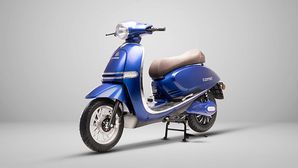 EVeium Cosmo, Comet & Czar e-Scooters Launched In India - Prices Start At Rs 1.44 Lakh