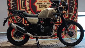 Royal Enfield Himalayan Gets Two New Colour Options