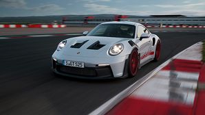 Porsche 911 GT3 RS (992) Revealed With Bonkers Aero Package & 518bhp