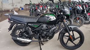 Bajaj CT125X Spotted At Dealership - Rivals Honda Shine, Hero Super Splendor & More
