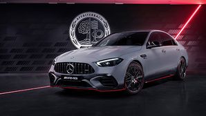 Mercedes-AMG C63 S E Performance F1 Edition Revealed - Expect Tyre Smoke