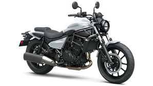 Kawasaki Eliminator 400 Breaks Cover – 399cc Parallel-Twin Engine, Trellis Frame & More