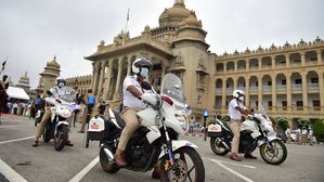 Bengaluru Traffic Police To Do Drone Surveillance Trials For Monitoring Junction Traffic - Smart Move?