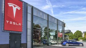 Tesla Clears Another Hurdle In India: Agrees To Set up Vendor Base - Report