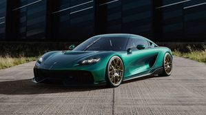 Koenigsegg Gemera Hot V8: An All New Powertrain & The World's Most Powerful Production Car