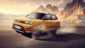 Mahindra XUV300 Facelift In The Works – Long Feature List Including Panoramic Sunroof