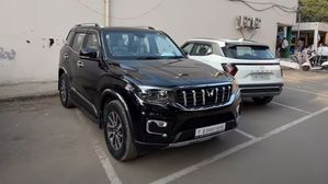 This Mahindra Scorpio N Z2 Conversion Will Stop You From Buying Higher-Spec Variants – Amazing Customisation