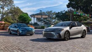 The All-New Toyota Camry Hybrid Unveiled: Redefining Sedan Standards!