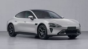 Xiaomi SU7 Revealed - Phonemaker Beats Apple To The Punch With First EV