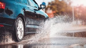 Here Are A Few Things You Should Not Do With Your Car During Floods