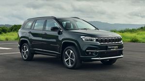 Jeep Rolls Out Year-End Offers In India: Save Big On Grand Cherokee, Compass, & Meridian