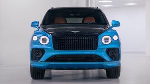 Bentley Introduces Unique Bentayga EWB with Mulliner's Personal Touch
