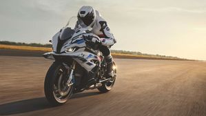 BMW Motorrad to Launch Exclusive Track Training Program for Motorcycle Owners in India