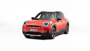 MINI Unveils Aceman Electric Crossover: Urban Mobility Redefined