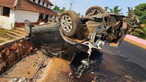 Safety First: Couple Credits Mahindra XUV300's Safety Features For Surviving Crash