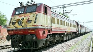 Express Train Drivers Suspended For Speeding Violations Near Agra Cantt: All Details Here