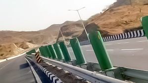 Tamil Nadu Installs Green Anti-Glare Screens For Enhanced Road Safety