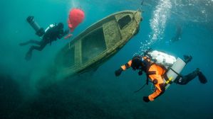 Reclaiming Waters: Hyundai Motor And Healthy Seas Launch Major Operation In Western Greece