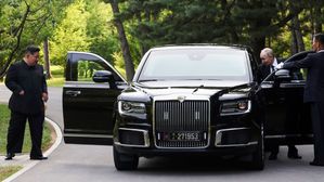 Putin Strengthens Russia-North Korea Relations: Gifts Aurus Senat To Kim Jong Un