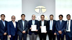 Tata Motors Partner With Bajaj Finance For Easier Commercial Vehicle Financing