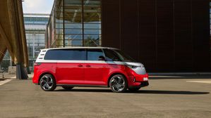 Volkswagen Unveils ID. Buzz GTX And LWB Specifications In The UK