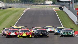 Thrilling Races And Surprise Wins Define Ferrari Challenge UK At Donington Park