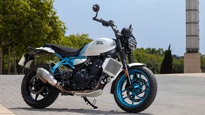 Royal Enfield Guerrilla 450 Launched At Rs 2.39 Lakh - 3 Variants, 5 Colour Options