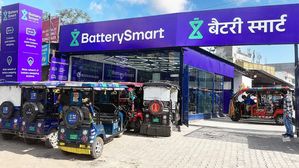 Battery Smart Achieves Milestone With 1 Lakh Daily EV Battery Swaps