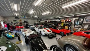 Scenic Autumn Drive Honours Motorsport Legend Sam Posey With Drive Toward A Cure