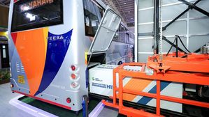 Sun Mobility And Veera Vahana Introduce First Modular Battery Swapping For Heavy Vehicles In India