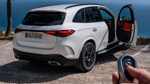 2025 Mercedes-Benz GLC 350e: A New Benchmark In SUV Electric Range