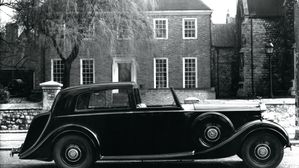 Rolls-Royce Phantom III: The Dawn Of V12 Engine Excellence