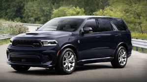 Dodge Launches 2025 Durango SRT Hellcat Hammerhead With Striking Features