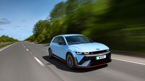 Hyundai Celebrates Double Victory At The 2024 Business Car Awards With KONA And IONIQ 5 N