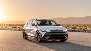 Hyundai IONIQ 5 N Secures Spot In Wards 10 Best Engines & Propulsion Systems For 2024