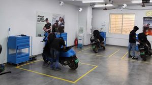 Ola Electric Plans To Boost Customer Satisfaction With 1,000 Service Centres By December
