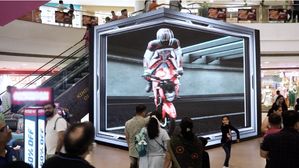 TVS Apache Innovates With Anamorphic Display In Motorcycle Advertising