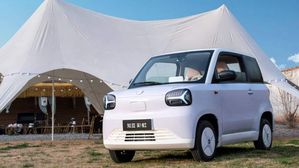 China Warns EV Firms Against Investing in India as Trade Tensions Escalate