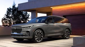 Lincoln Nautilus Named Grand Auto Winner In 2024 Popular Science Best Of What’s New Awards