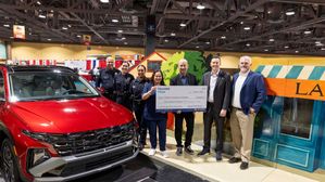Hyundai And Children's Hospital Los Angeles Strengthen Commitment To Child Passenger And Pedestrian Safety